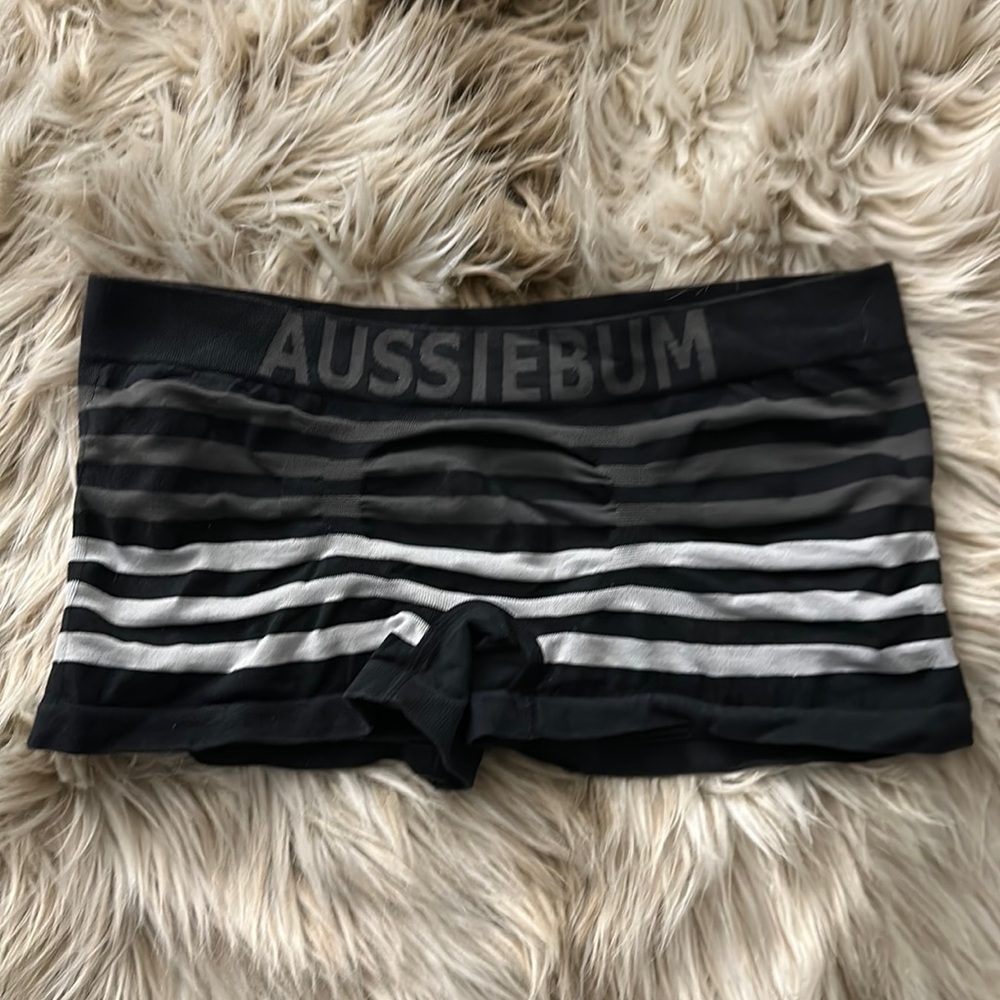 Aussiebum new without tag